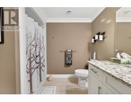 4 - 50 SUNRISE LANE - 34