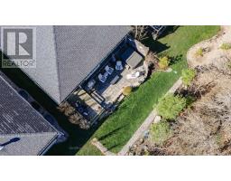 4 - 50 SUNRISE LANE - 40