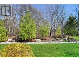 4 - 50 SUNRISE LANE - 42