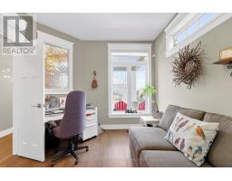 4 - 50 SUNRISE LANE - 5