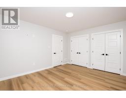 88 OPTIMIST DRIVE - 35