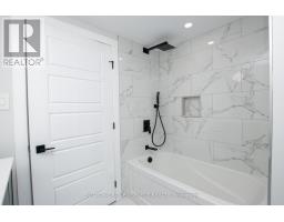 88 OPTIMIST DRIVE - 37