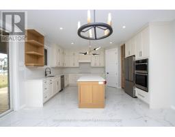 88 OPTIMIST DRIVE - 9