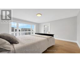 9 - 2500 MAIN STREET - 15