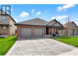 493 BENNETT CRESCENT - 2
