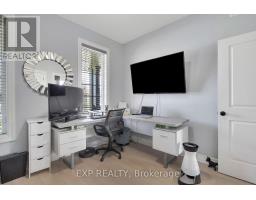 493 BENNETT CRESCENT - 23