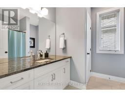 493 BENNETT CRESCENT - 24