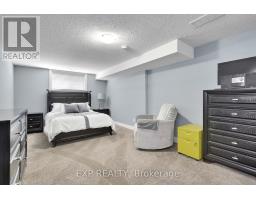 493 BENNETT CRESCENT - 31