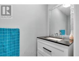 493 BENNETT CRESCENT - 32