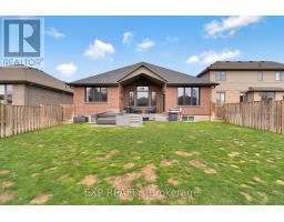 493 BENNETT CRESCENT - 37
