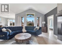 493 BENNETT CRESCENT - 9