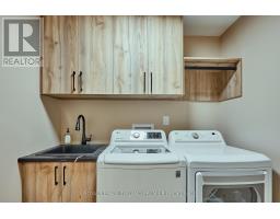 271 BASELINE ROAD E - 35