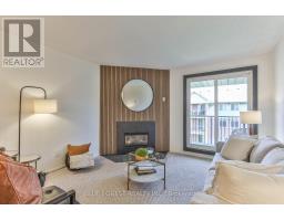 40 - 140 CONWAY DRIVE - 15