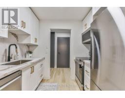 40 - 140 CONWAY DRIVE - 7