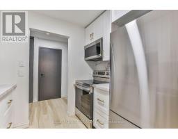 40 - 140 CONWAY DRIVE - 9