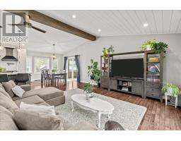 4547 WILLIAM STREET - 17