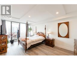 1207 - 380 KING STREET - 15