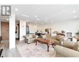 1207 - 380 KING STREET - 8