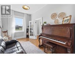 71 RIVERSIDE DRIVE - 13