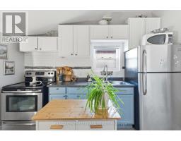 71 RIVERSIDE DRIVE - 21