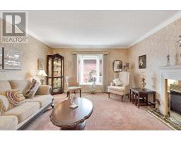 18 - 55 FIDDLERS GREEN ROAD - 13