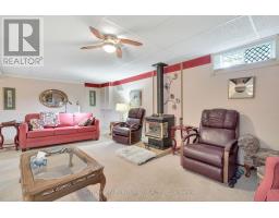 18 - 55 FIDDLERS GREEN ROAD - 32