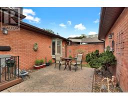 18 - 55 FIDDLERS GREEN ROAD - 6