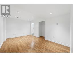 16 - 270 NORTH CENTRE ROAD - 27