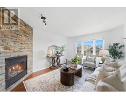 16 - 270 NORTH CENTRE ROAD - 3