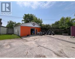 745 & 749 HAMILTON ROAD - 12