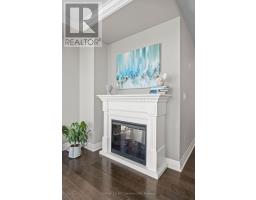 605 - 240 VILLAGEWALK BOULEVARD - 21