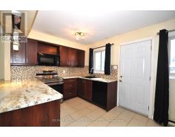 27 - 1430 JALNA BOULEVARD - 8