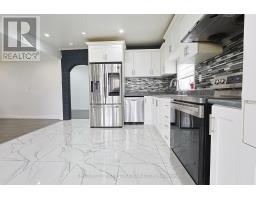 201 EMERSON AVENUE - 31