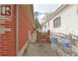 201 EMERSON AVENUE - 36