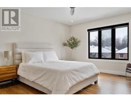 160 FOXBOROUGH PLACE - 21