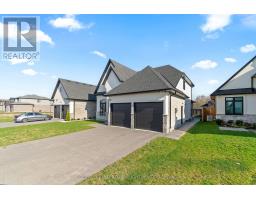 160 FOXBOROUGH PLACE - 3