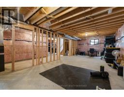 160 FOXBOROUGH PLACE - 40