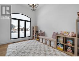 160 FOXBOROUGH PLACE - 7