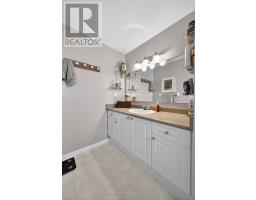 1199 BLACKMAPLE DRIVE - 25