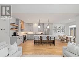 52 - 383 DAVENTRY WAY - 16