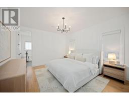 52 - 383 DAVENTRY WAY - 23