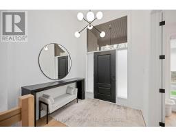 52 - 383 DAVENTRY WAY - 4