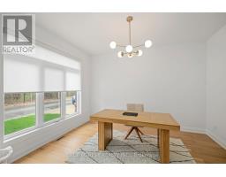 52 - 383 DAVENTRY WAY - 6