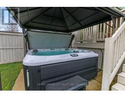 10 CIDER MILL LANE - 32