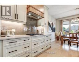 192 FOXBOROUGH PLACE - 13