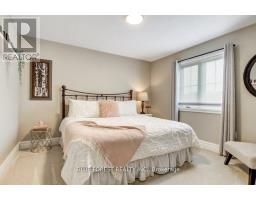 192 FOXBOROUGH PLACE - 28