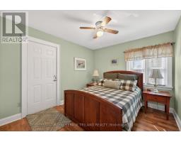 554 HALE STREET - 17