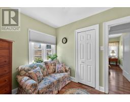 554 HALE STREET - 21