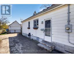 554 HALE STREET - 33