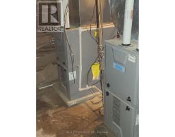 865 WILLIAM STREET - 21